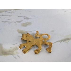 Vintage Celtic Sterling Silver Metropolitan Museum  of Art Lion Pin Brooch
